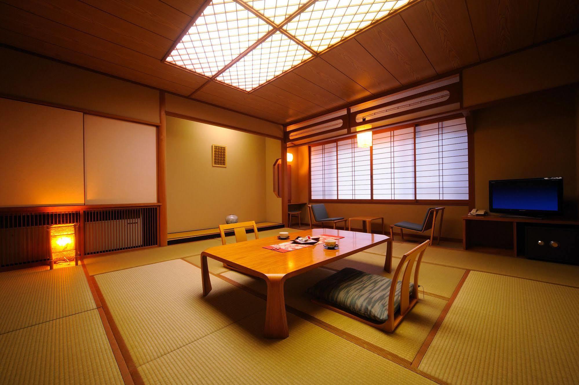 Suzukiya Ryokan Shiroishi  Buitenkant foto